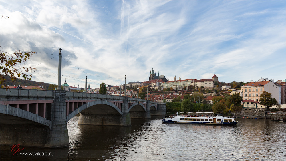 20131021 16 16 07 WED 3836