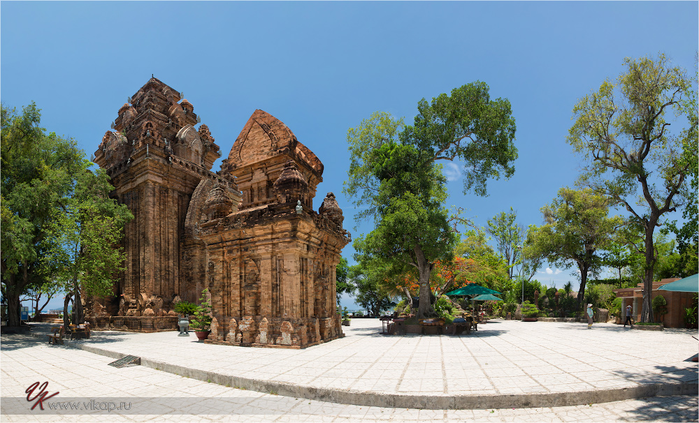 20140509 08 46 49 WED 8154 Panorama